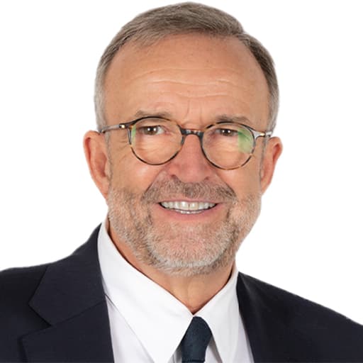 Photo officielle de Étienne Blanc